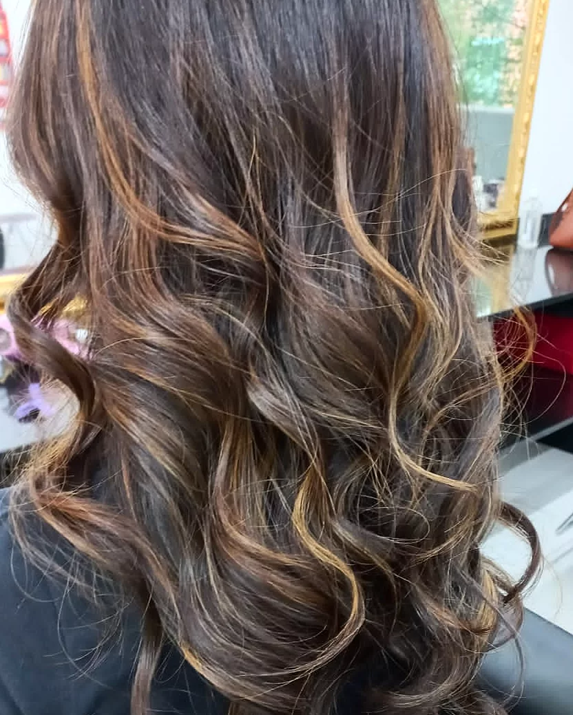 Onde Fazer Mechas e Luzes no Cerqueira César, São Paulo | Lylla Espaço de Beleza