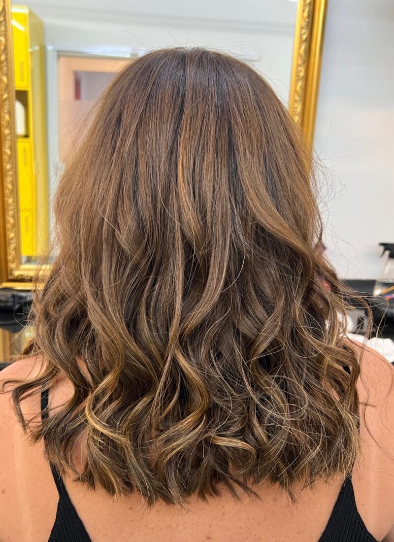 Escova e Finalização · Lylla Espaço de Beleza — salão de beleza em Cerqueira César, São Paulo - SP