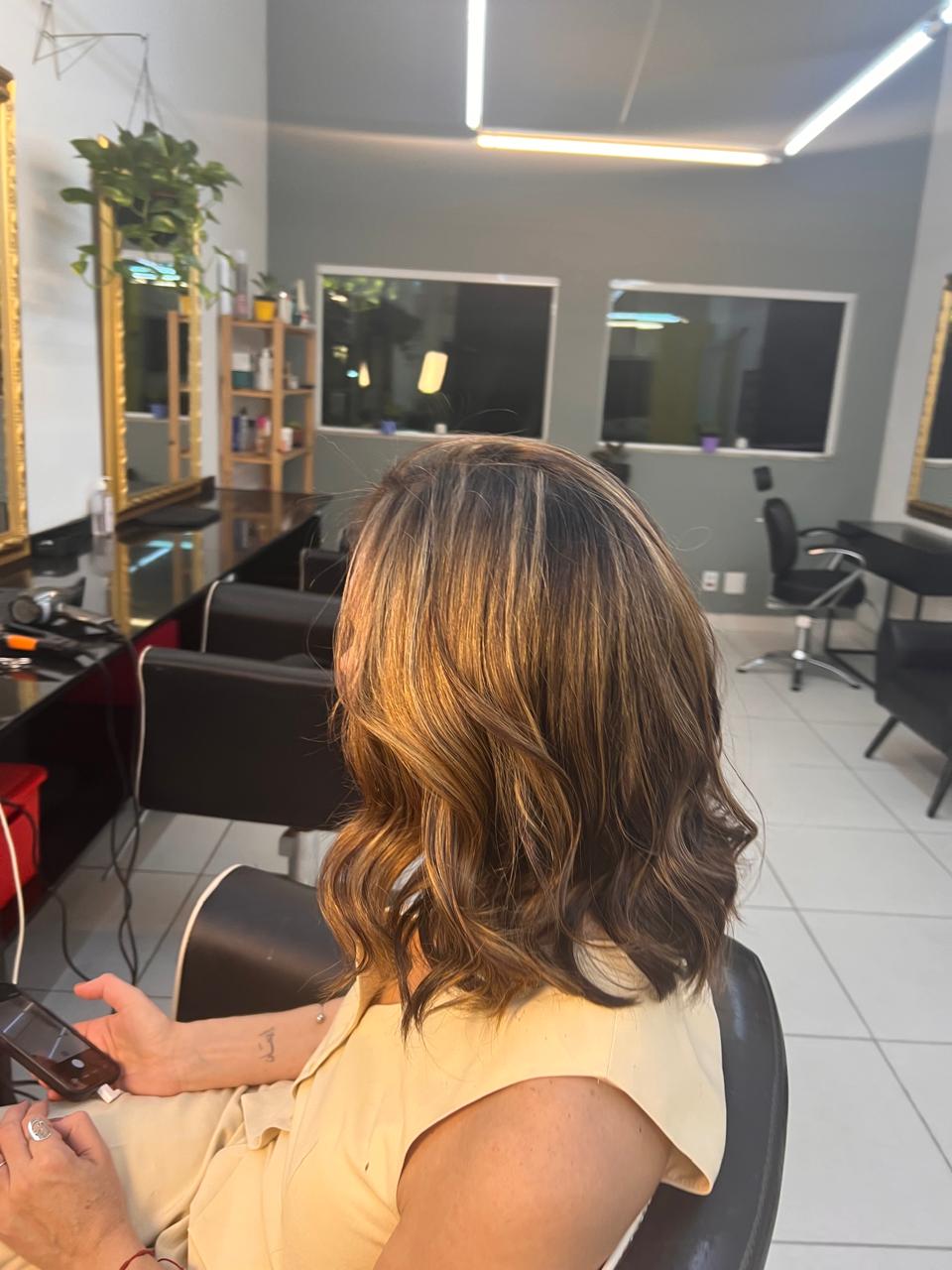 Onde Fazer Mechas e Luzes no Cerqueira César, São Paulo | Lylla Espaço de Beleza