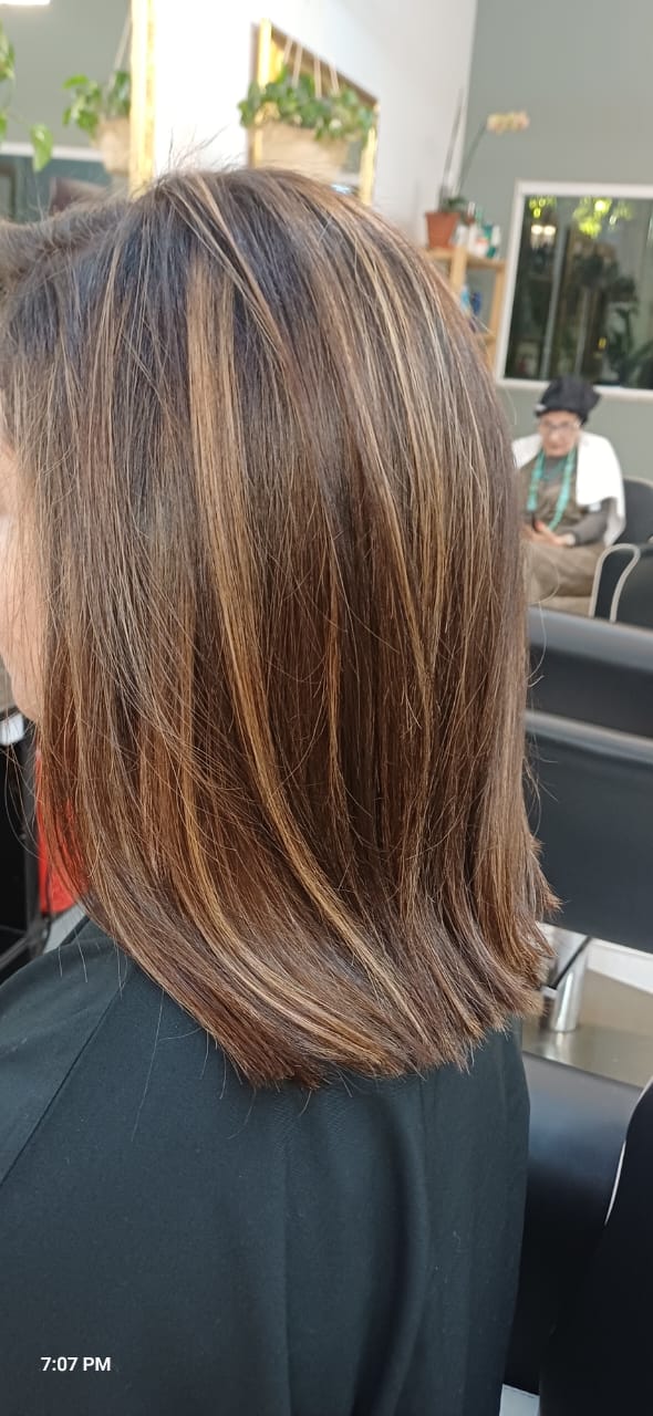 Progressiva no Cerqueira César | Lylla Espaço de Beleza Salão de Beleza