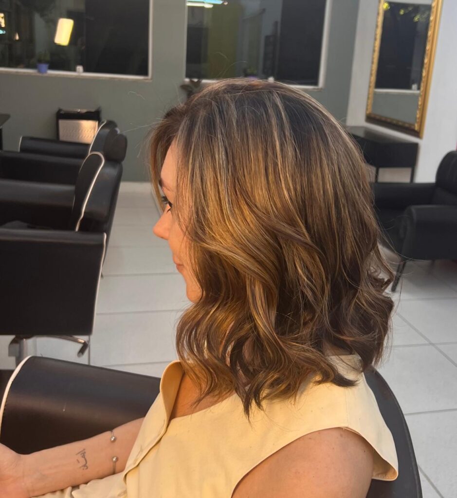 Coloração e mechas – Lylla Espaço de Beleza, Cerqueira César, São Paulo - SP – foto 16