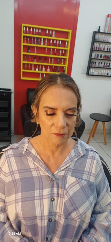 Maquiagem – Lylla Espaço de Beleza, Cerqueira César, São Paulo - SP – foto 1