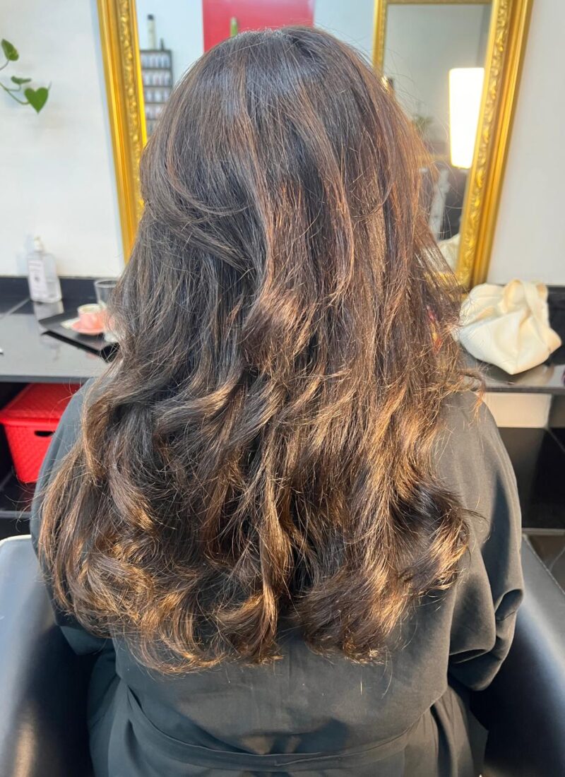 Coloração e mechas · Lylla Espaço de Beleza — salão de beleza em Cerqueira César, São Paulo - SP