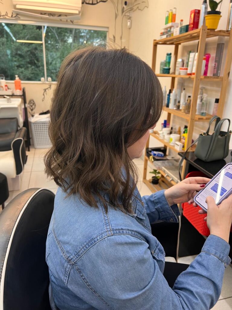 Quem faz Corte personalizado no Cerqueira César - SP | Lylla Espaço de Beleza